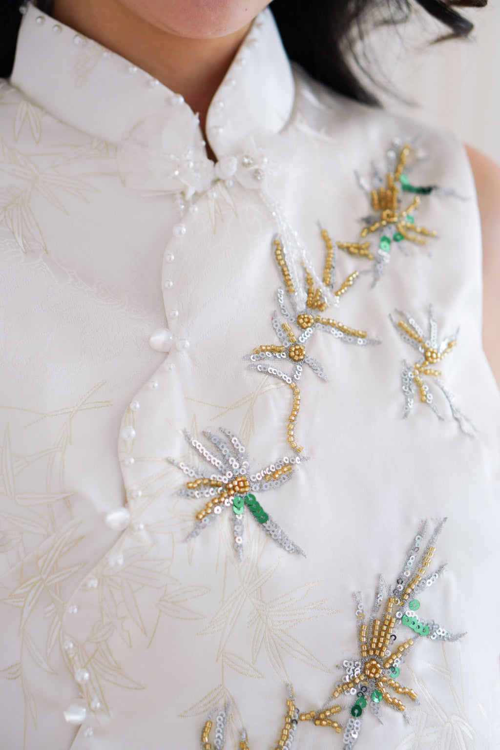 (Premium) Bai Lu Embellished 2 Piece Cheongsam Skirt Set in White