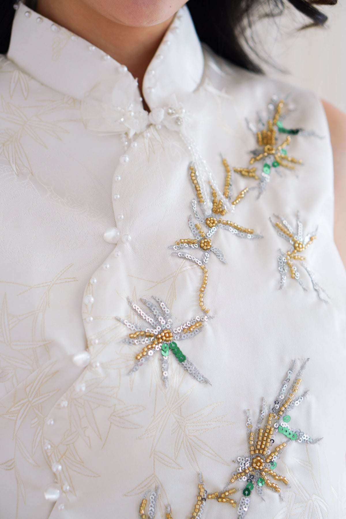 (Premium) Bai Lu Embellished 2 Piece Cheongsam Skirt Set in White