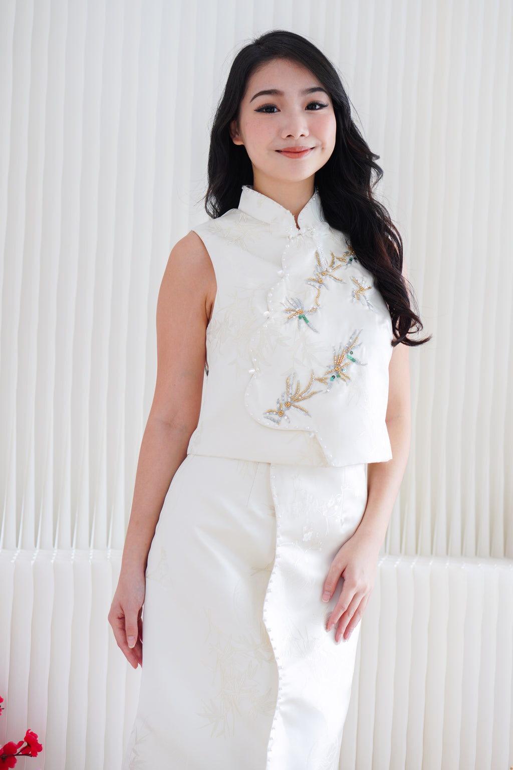 (Premium) Bai Lu Embellished 2 Piece Cheongsam Skirt Set in White