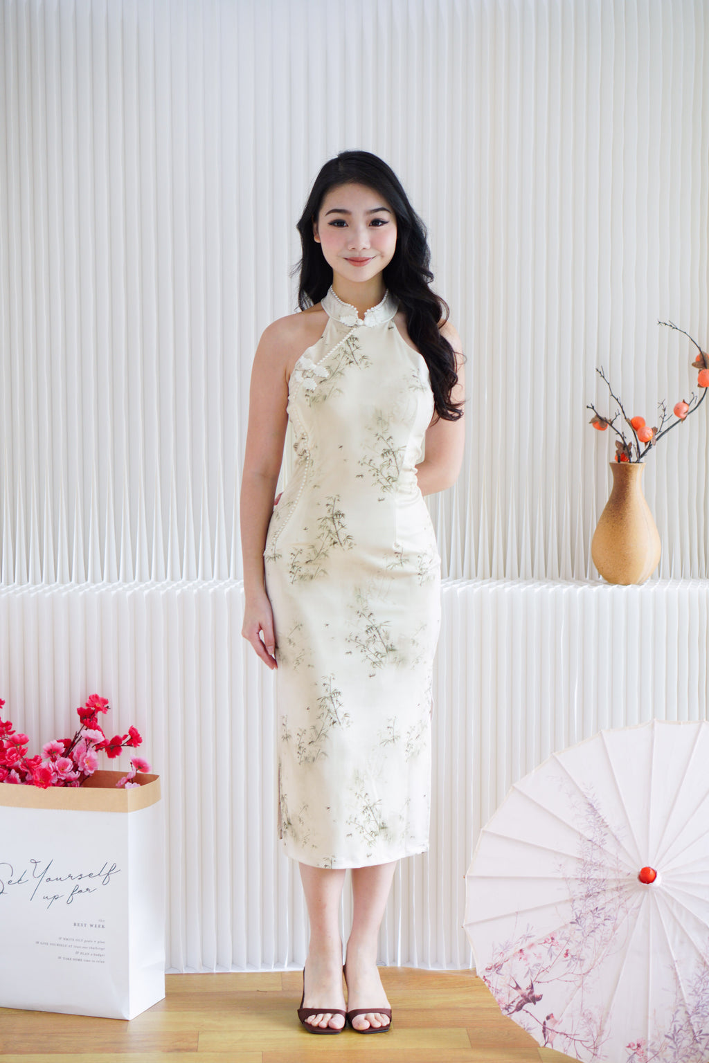 Ruo Fei Bamboo Printed Bodycon Cheongsam with Pearls in Cream & Green