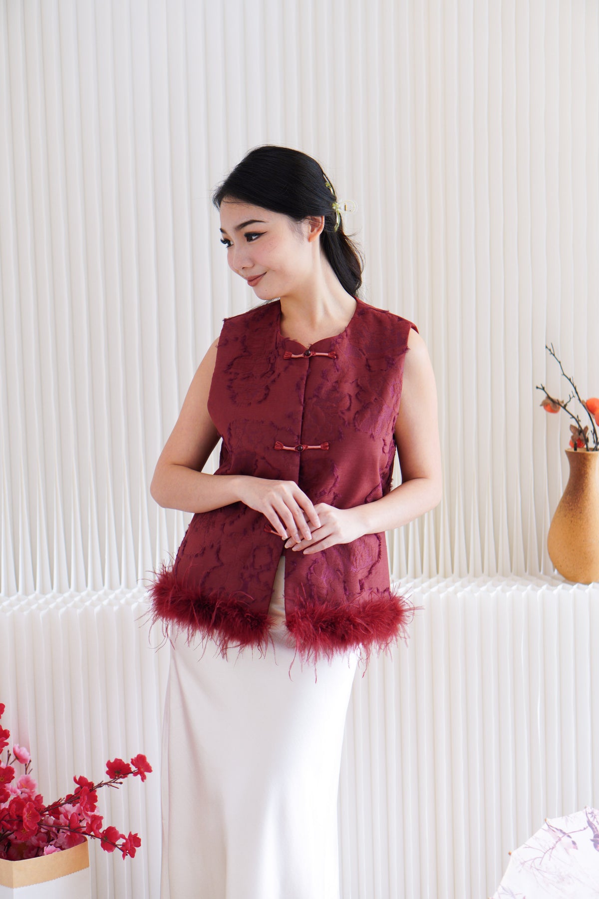 (Premium) Xi Furry Cheongsam Vest Top in Red
