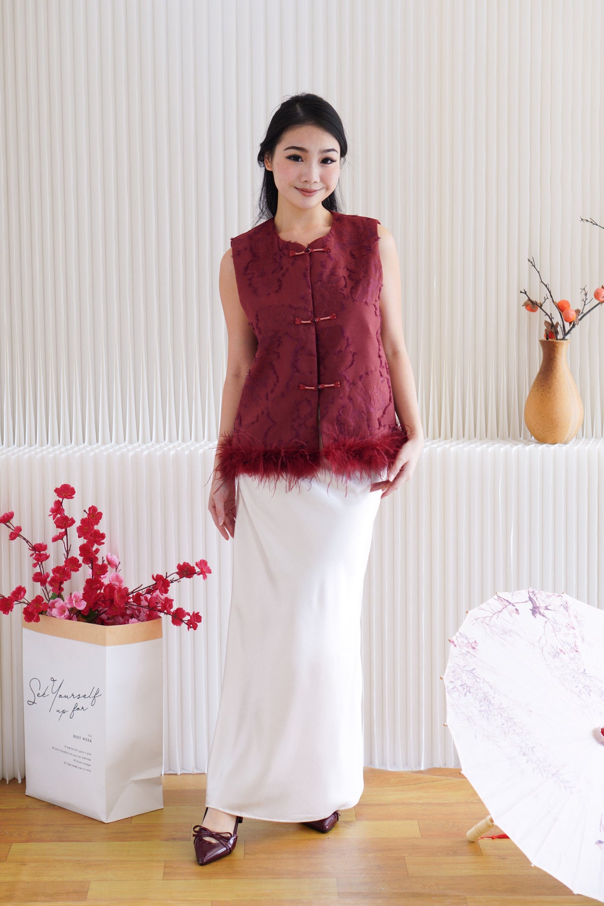 (Premium) Xi Furry Cheongsam Vest Top in Red