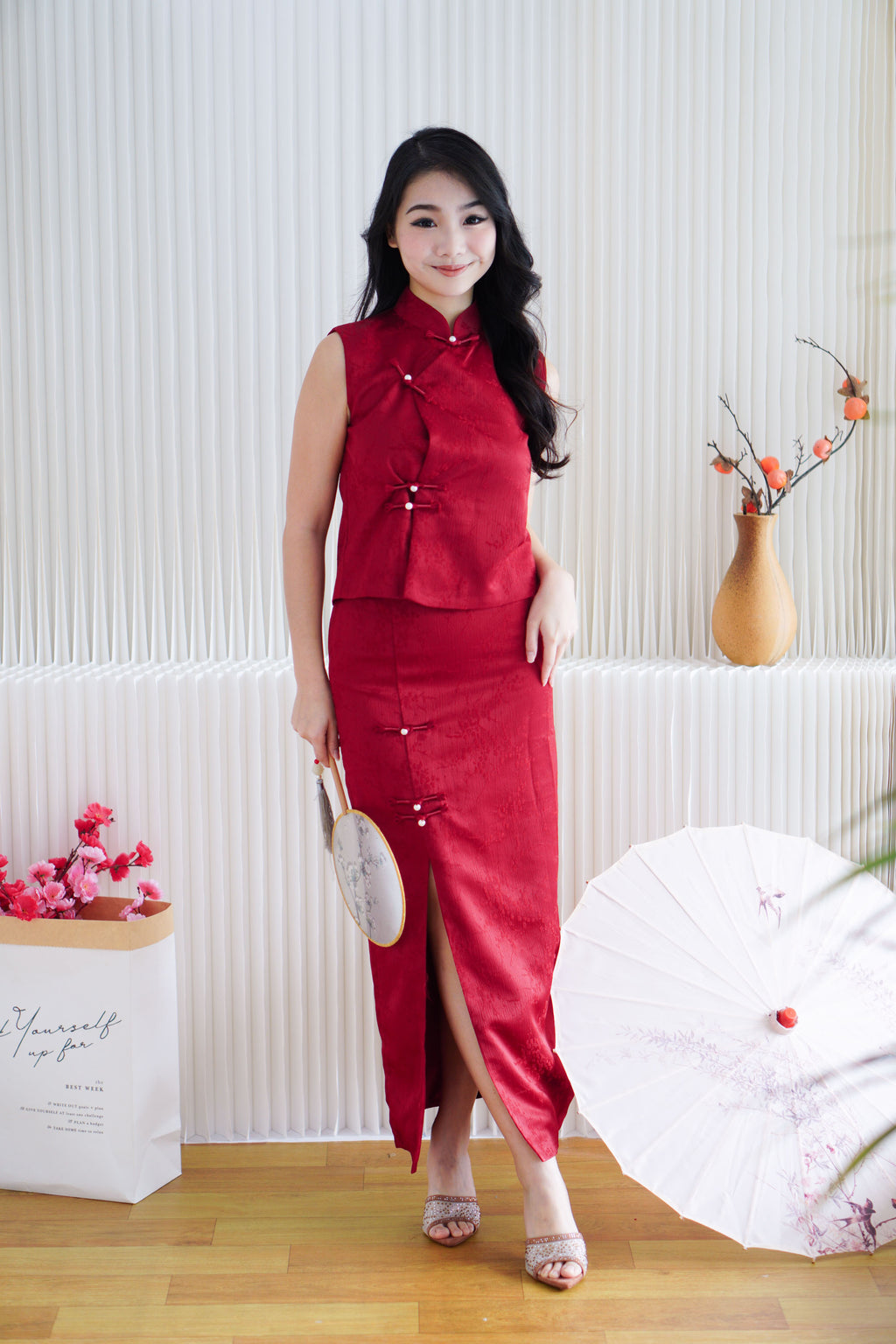 Mu Ning 2 Piece Cheongsam Skirt Set in Red
