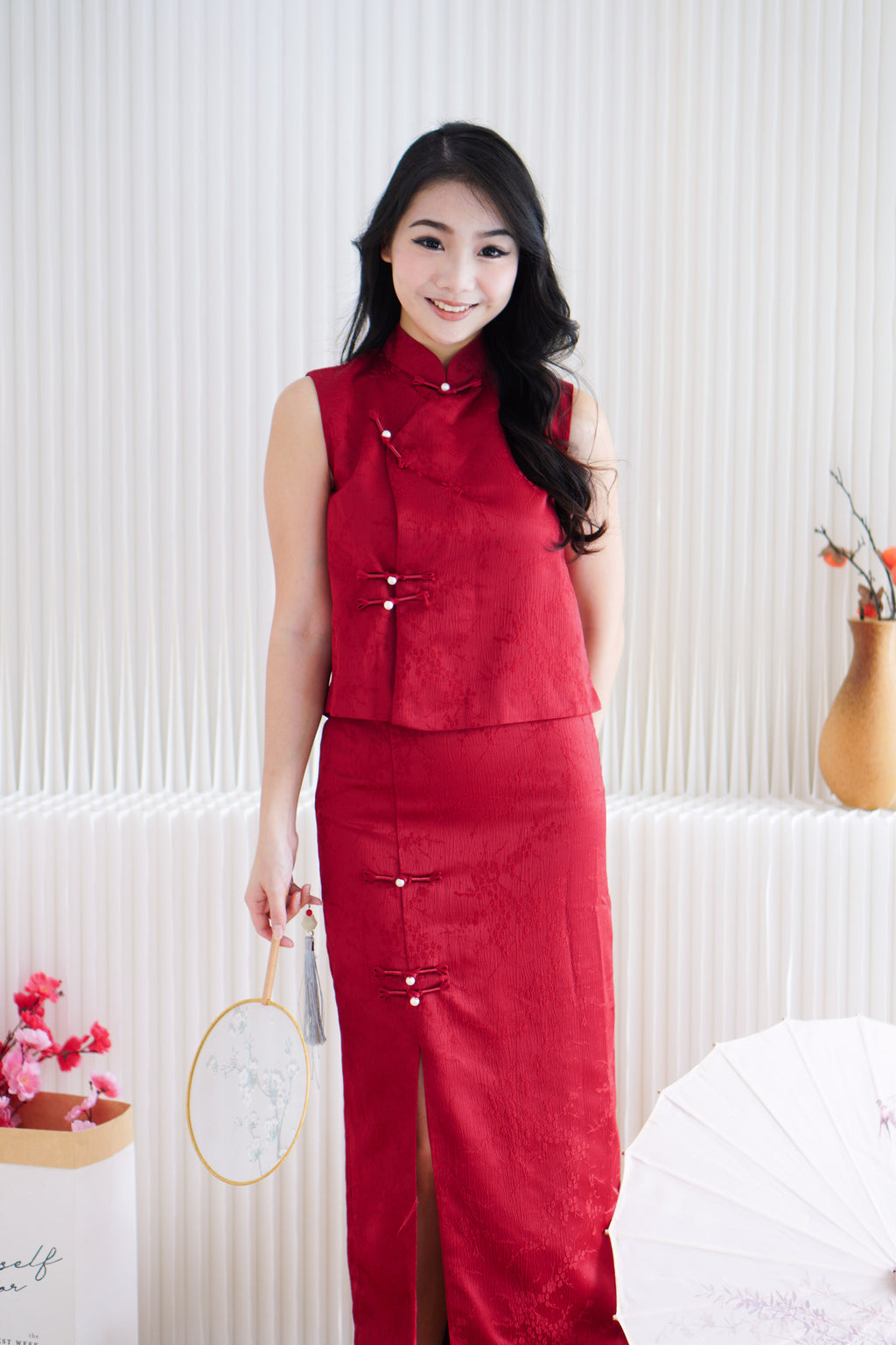 Mu Ning 2 Piece Cheongsam Skirt Set in Red