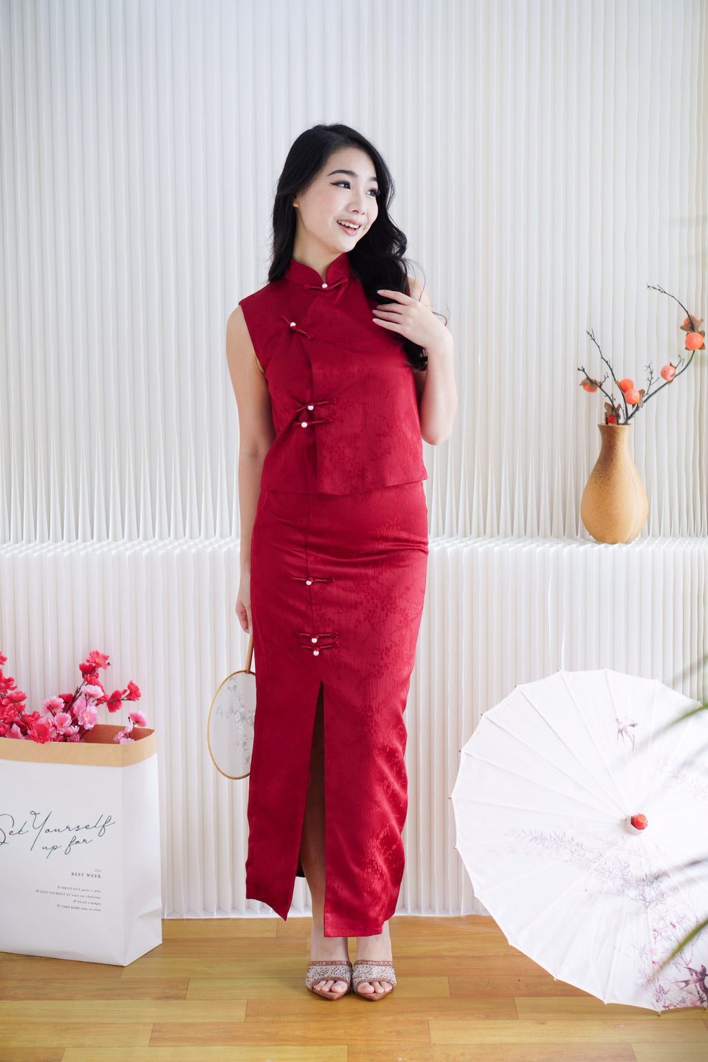 Mu Ning 2 Piece Cheongsam Skirt Set in Red