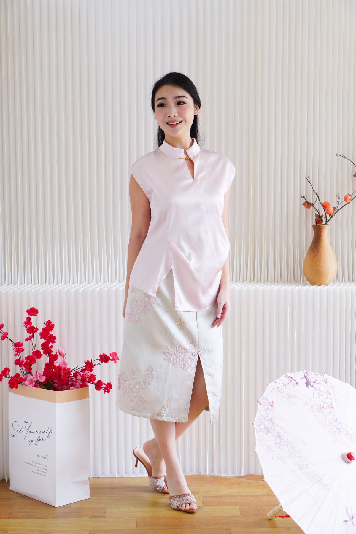 (Premium) Sui Jacquard Cheongsam Midi Skirt with Slit in Pink