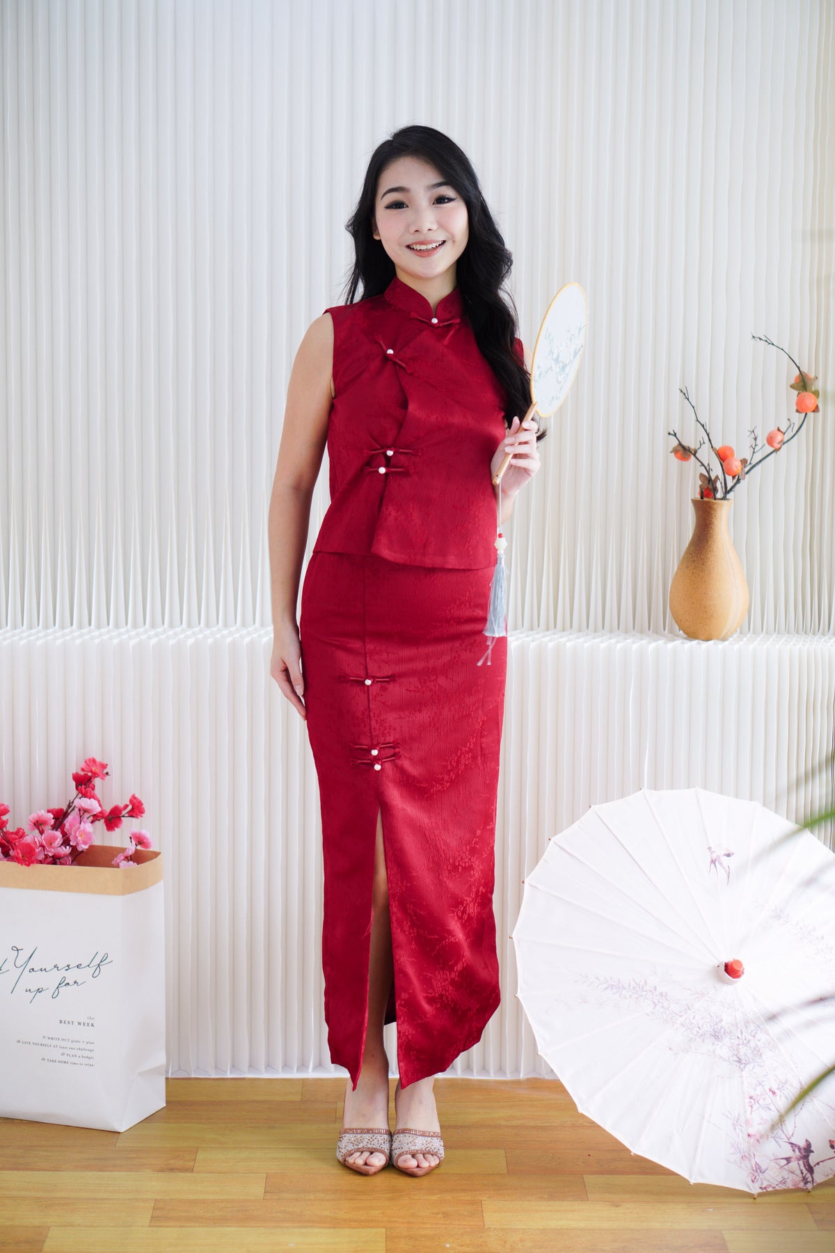Mu Ning 2 Piece Cheongsam Skirt Set in Red