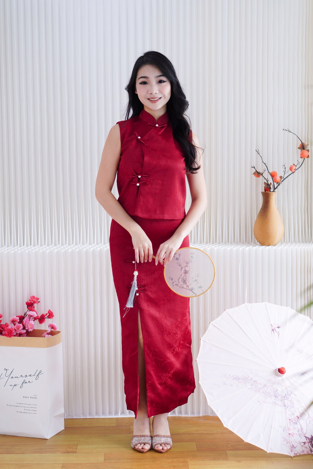 Mu Ning 2 Piece Cheongsam Skirt Set in Red
