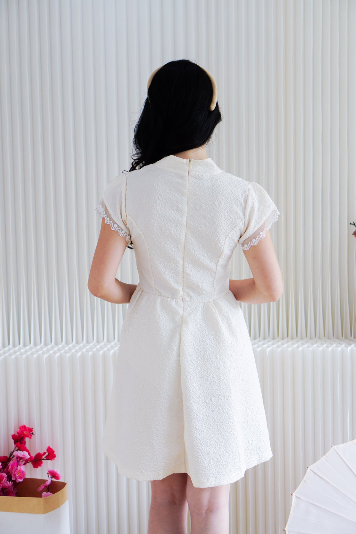 Kai Le Modern Cheongsam A-Line Mini Dress in Cream