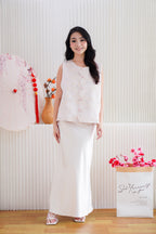Yu Wen Floral Scallop Edge Cheongsam Vest Top in Light Pink