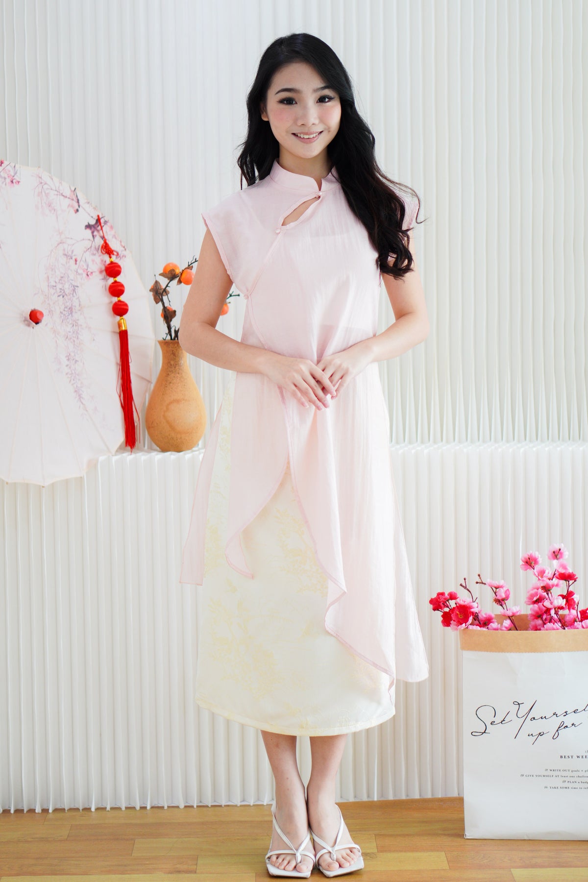 Cher Cheongsam Midi Skirt in Cream
