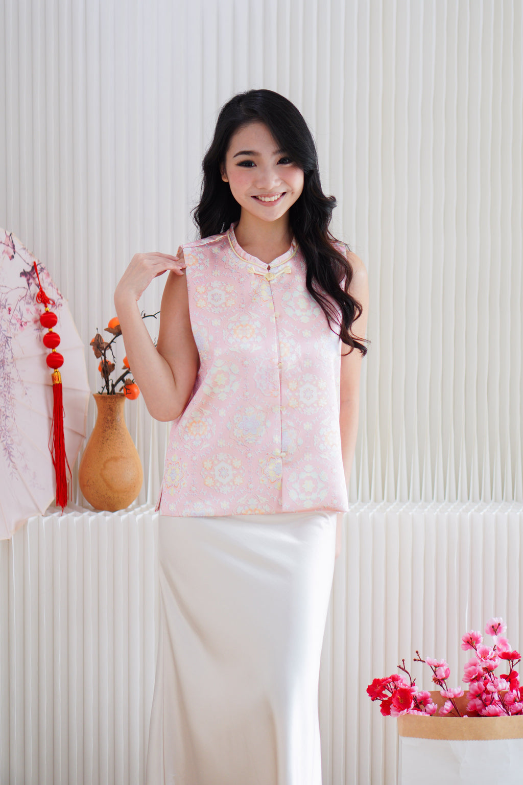 Fu Rou Floral Cheongsam Vest Satin Top in Light Pink
