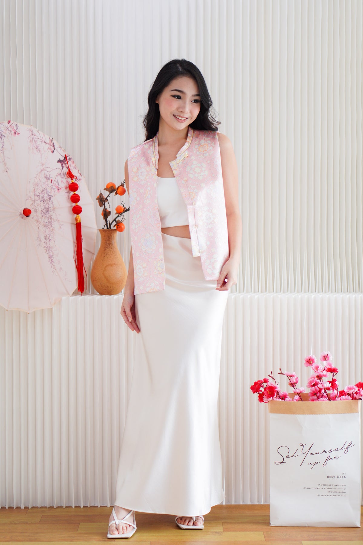 Fu Rou Floral Cheongsam Vest Satin Top in Light Pink