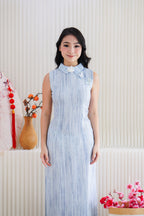 Hai Lan High Neck Modern Collar Maxi Cheongsam in Blue