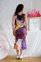 2.0 Ai Wei Floral Modern Cheongsam in Black