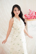 Zhu Qing Floral Modern Cheongsam A-Line Dress in Cream and Green