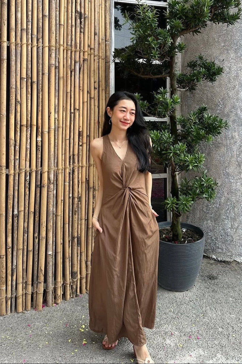 Jia Dress - As Seen on @maxinekxy