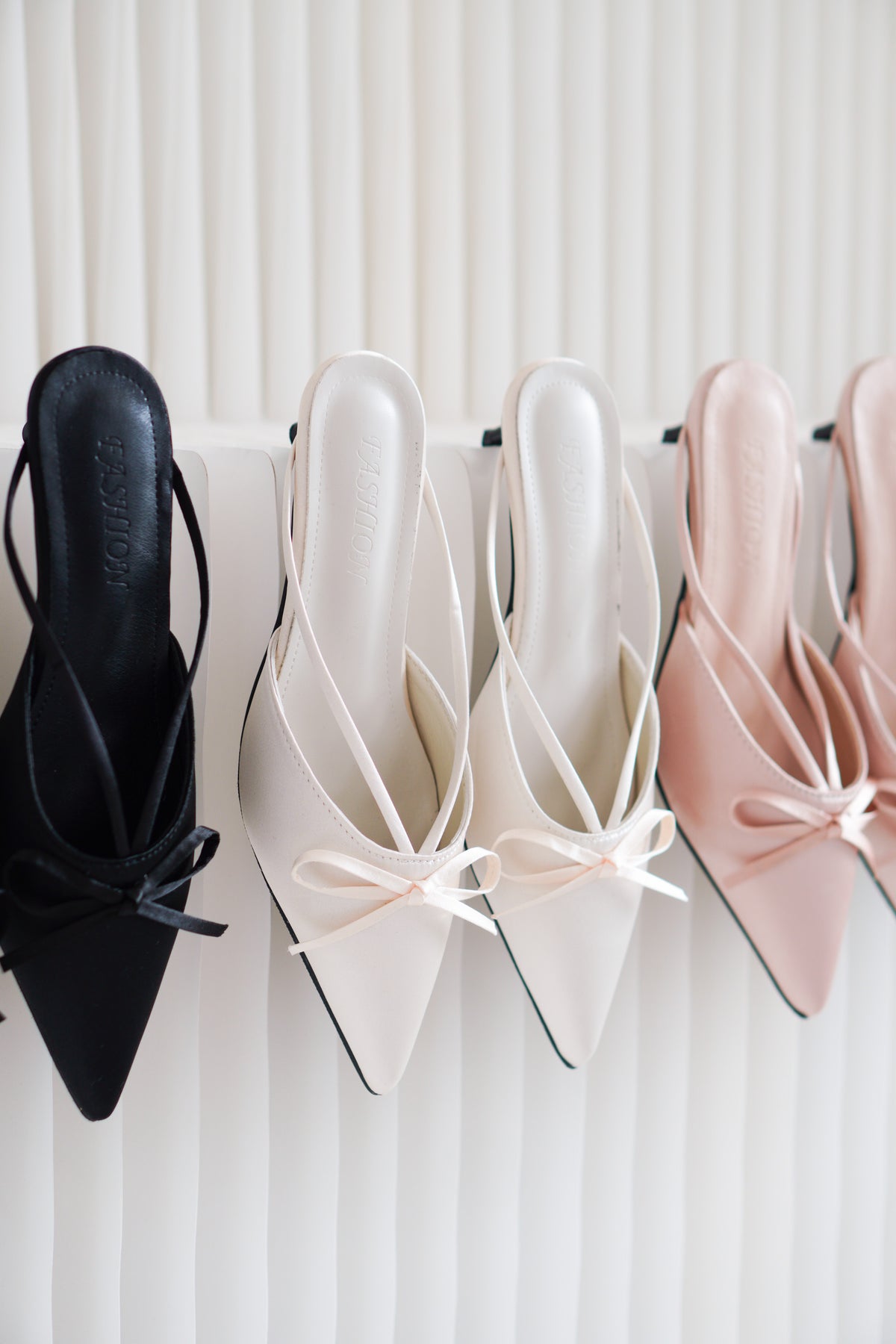 Maison Ribbon Kitten Heels in Pink