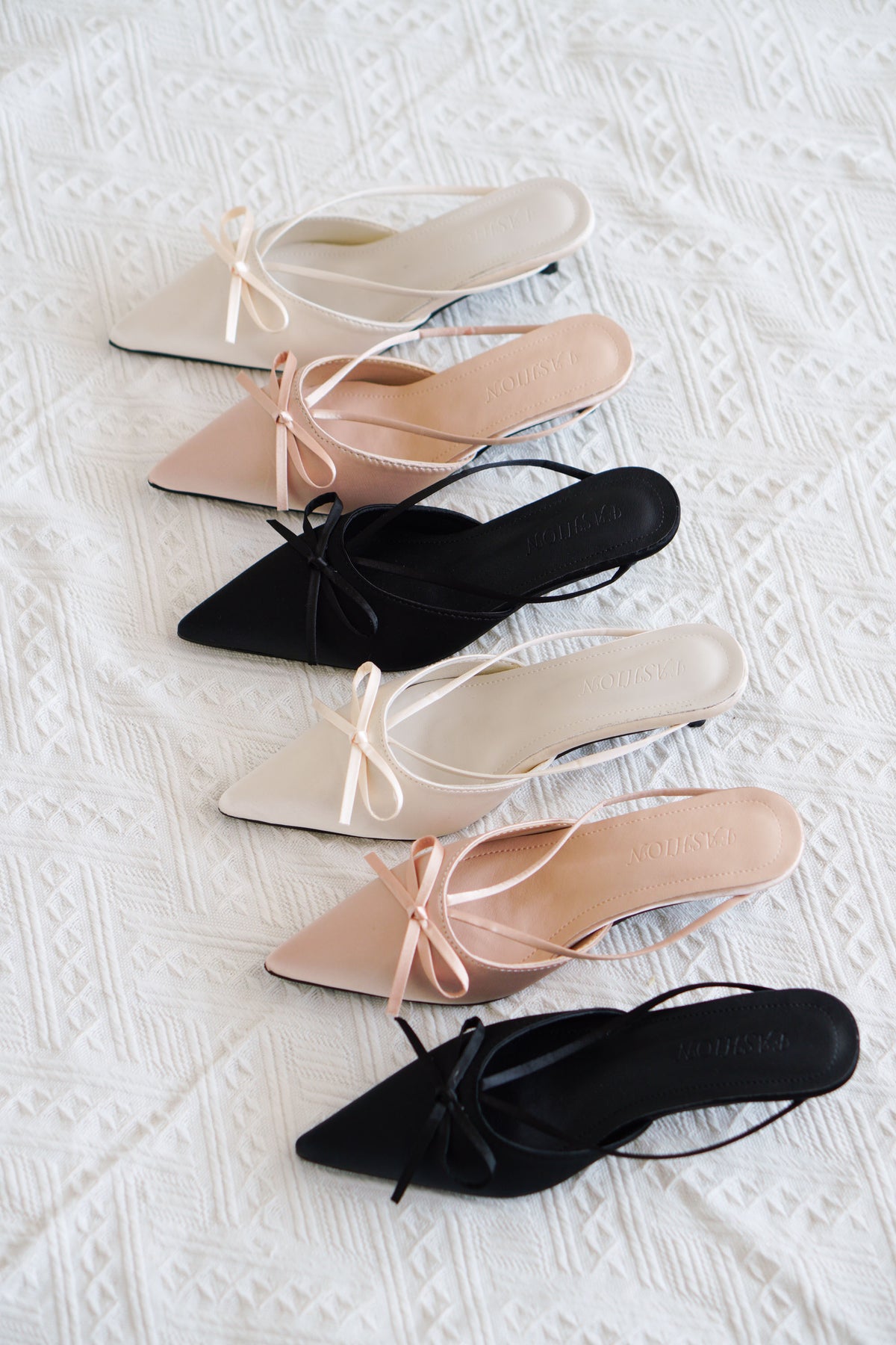 Maison Ribbon Kitten Heels in Pink