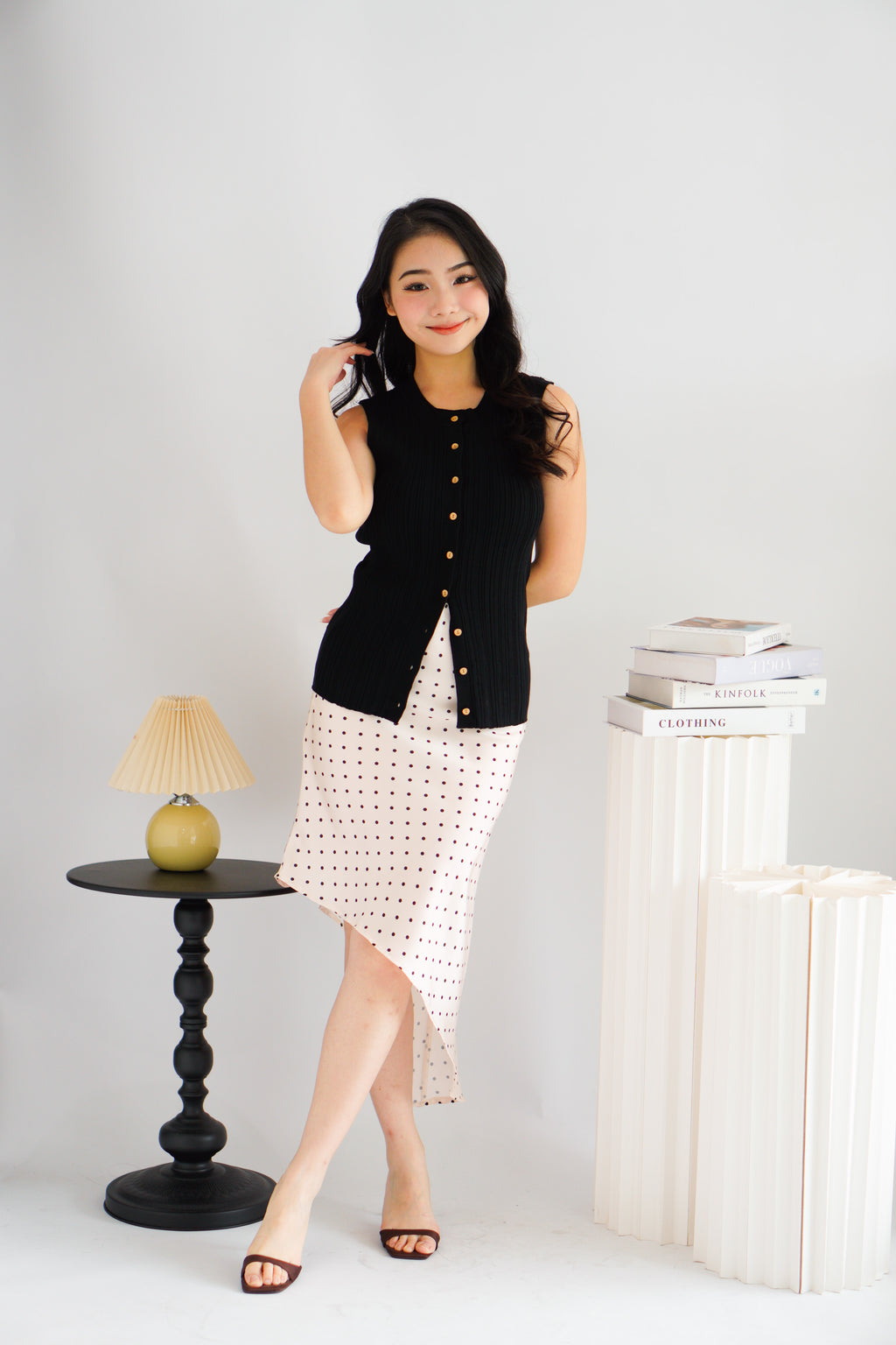 Noelle Button Down Sleeveless Knit Top in Black