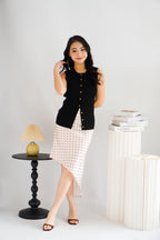 Noelle Button Down Sleeveless Knit Top in Black