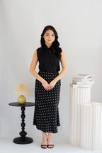 Rinda Sleeveless Bow Tie Top in Black