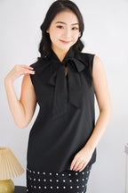 Rinda Sleeveless Bow Tie Top in Black
