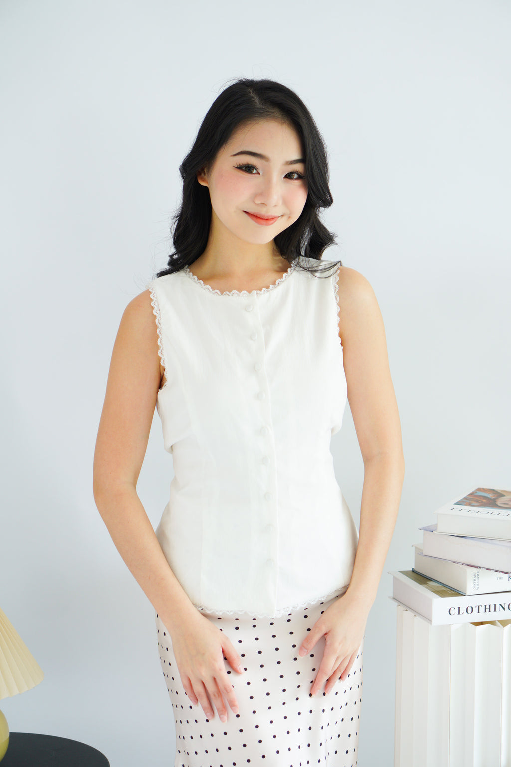 Marlianne Sleeveless Button Down Top in White