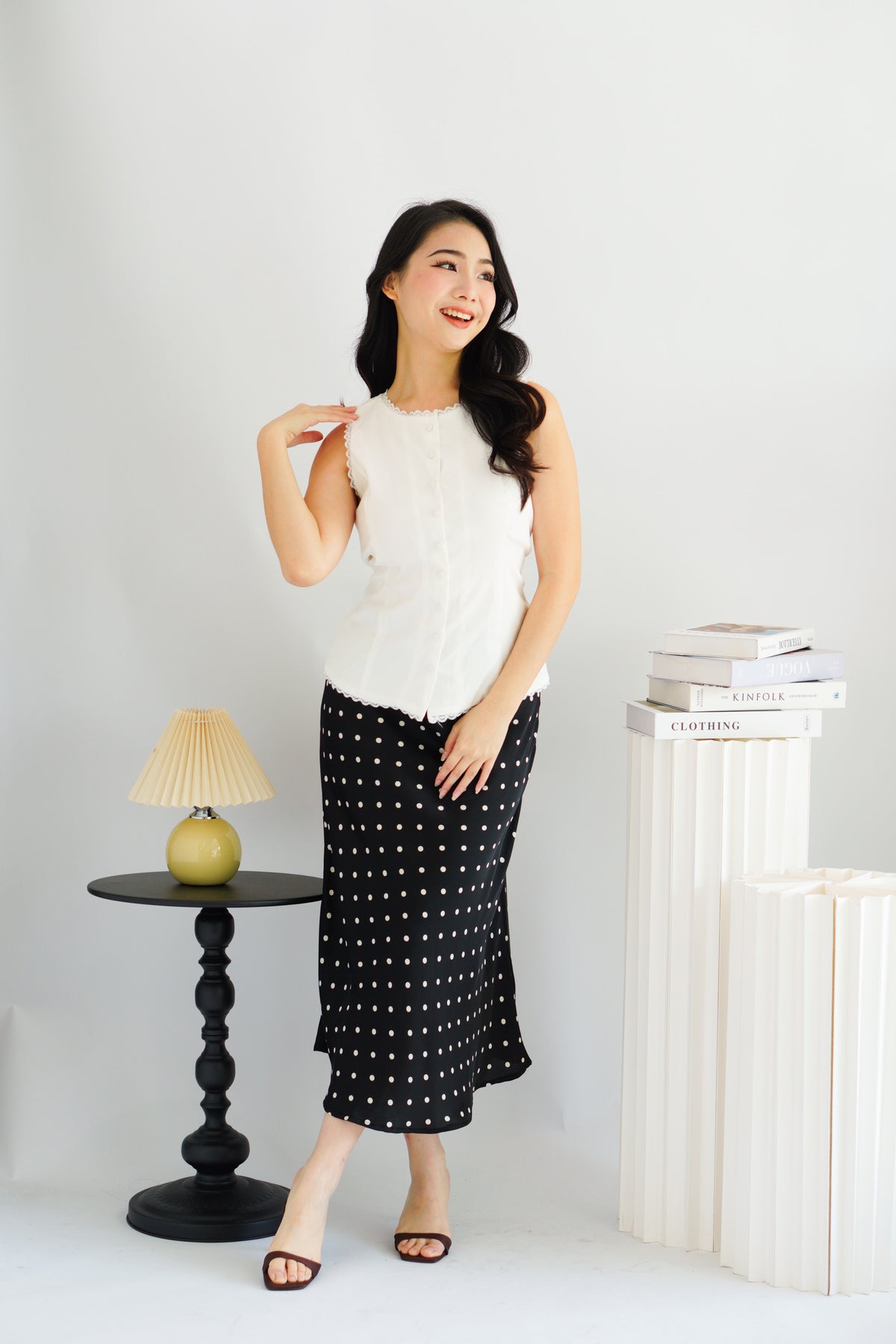 Darmi Midi Skirt with Polkadot in Black