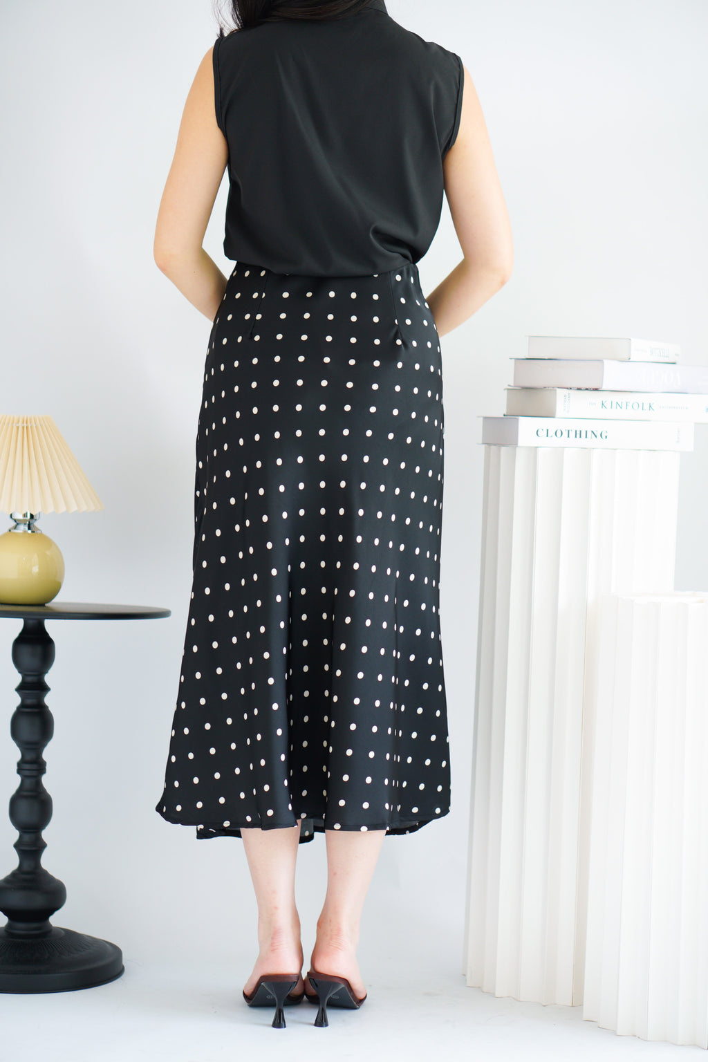 Darmi Midi Skirt with Polkadot in Black