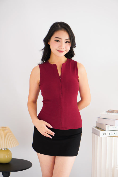Chrissy Knit Zipper Ribbed Top in Red