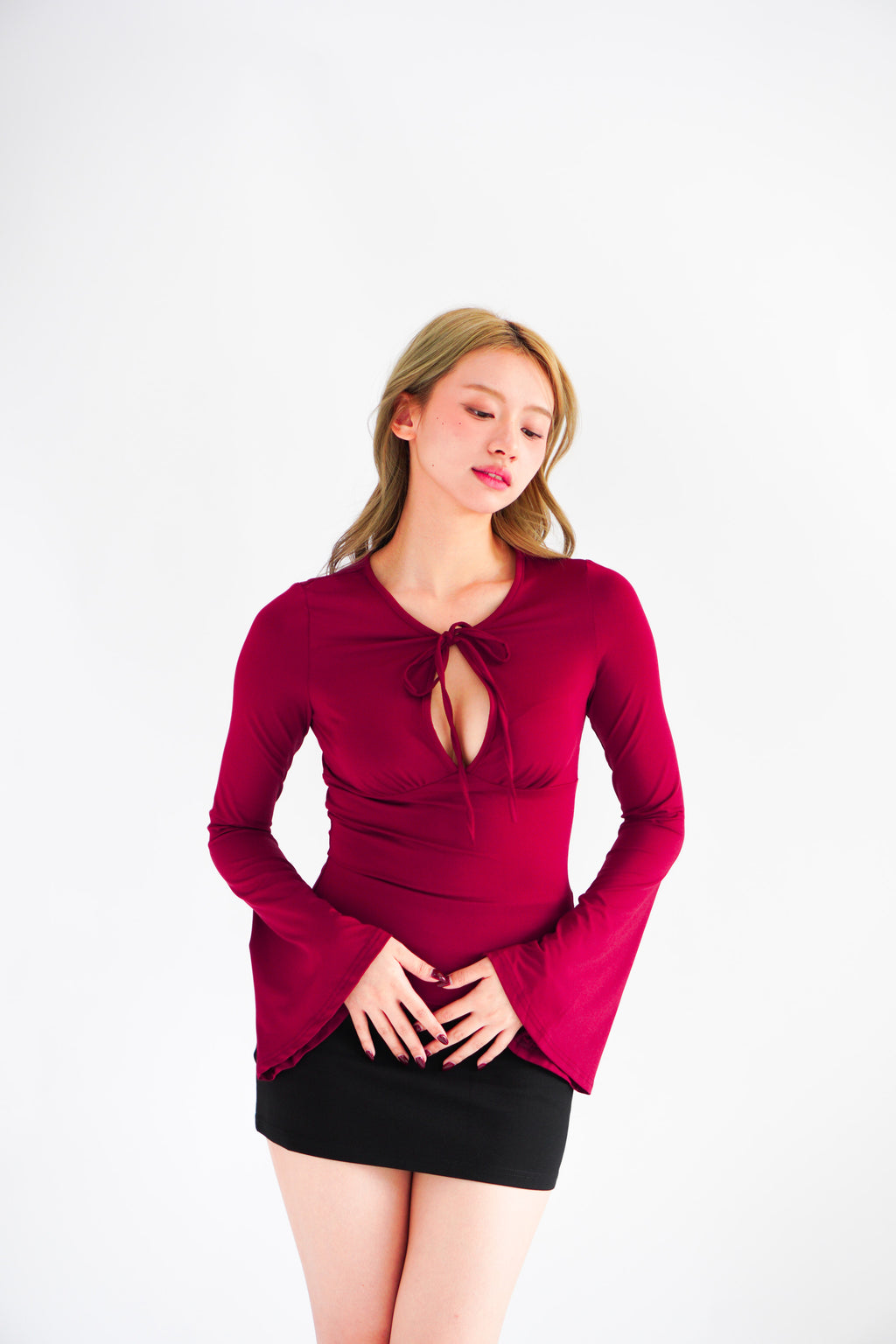 Veya Front Tie Cutout Long Sleeve Top in Maroon