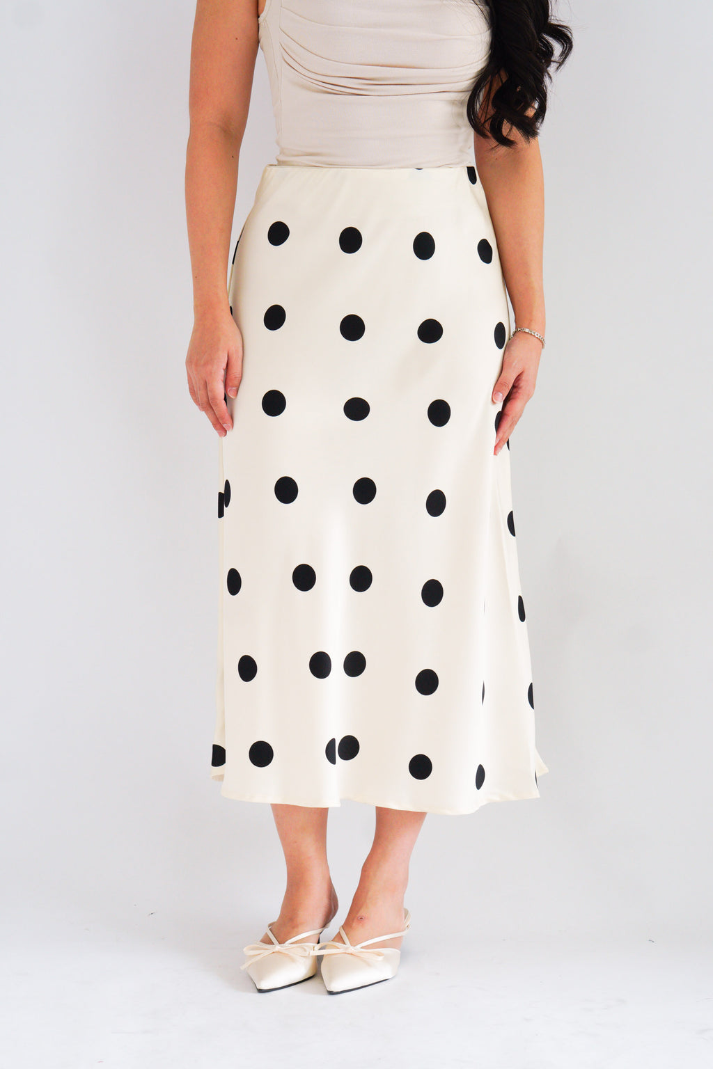 Savi Midi Skirt with Large Polkadot in Cream