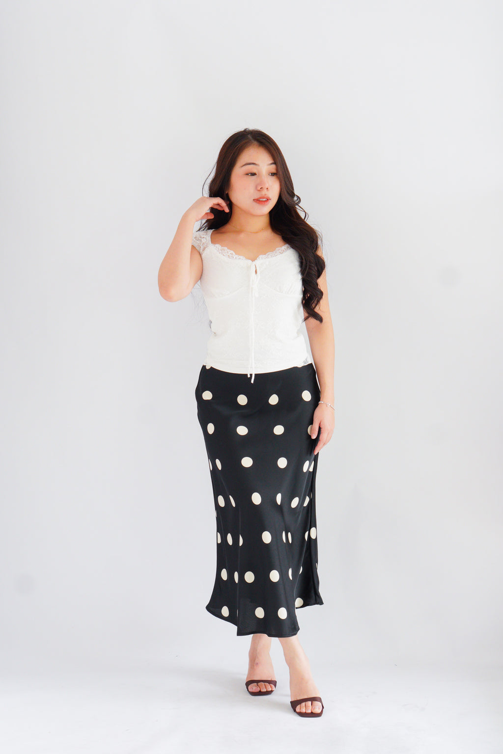 Savi Midi Skirt with Large Polkadot in Black