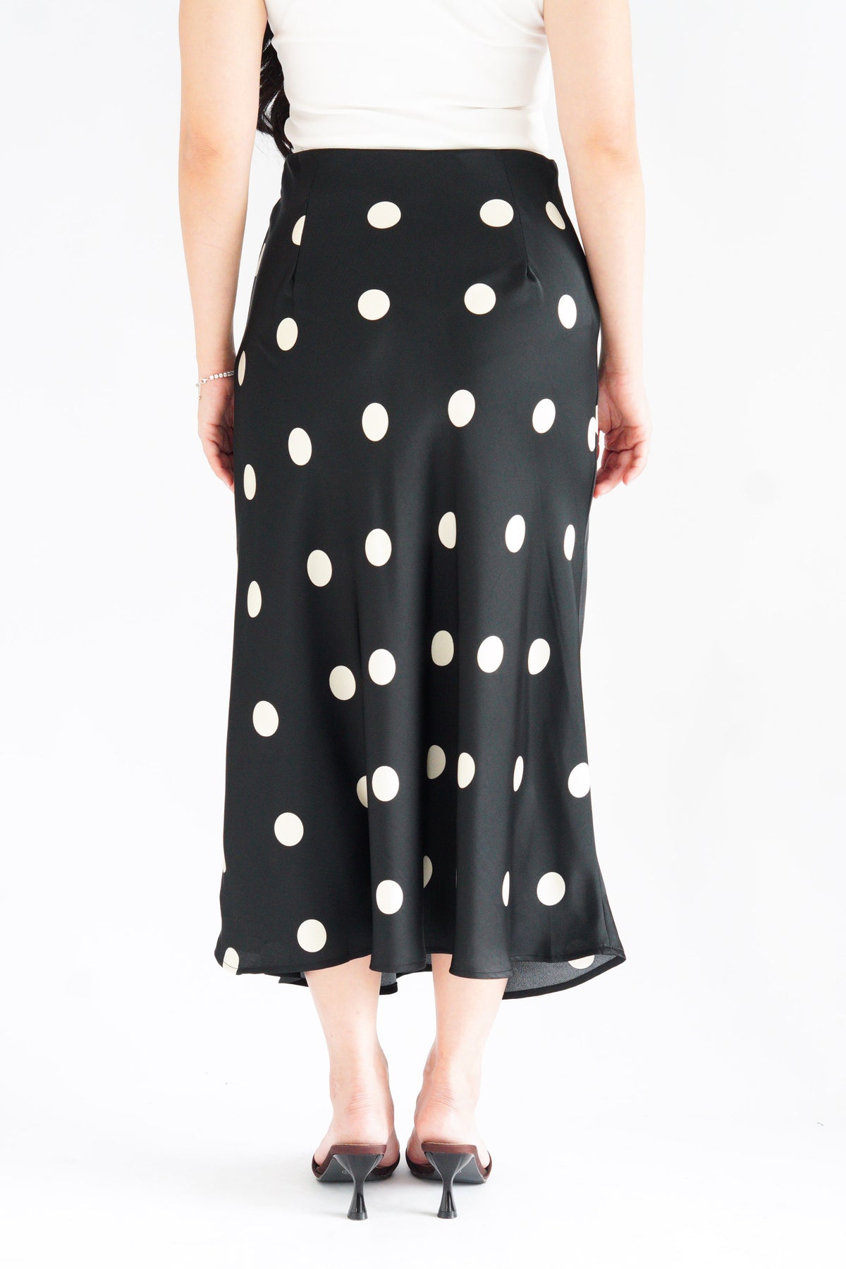 Savi Midi Skirt with Large Polkadot in Black