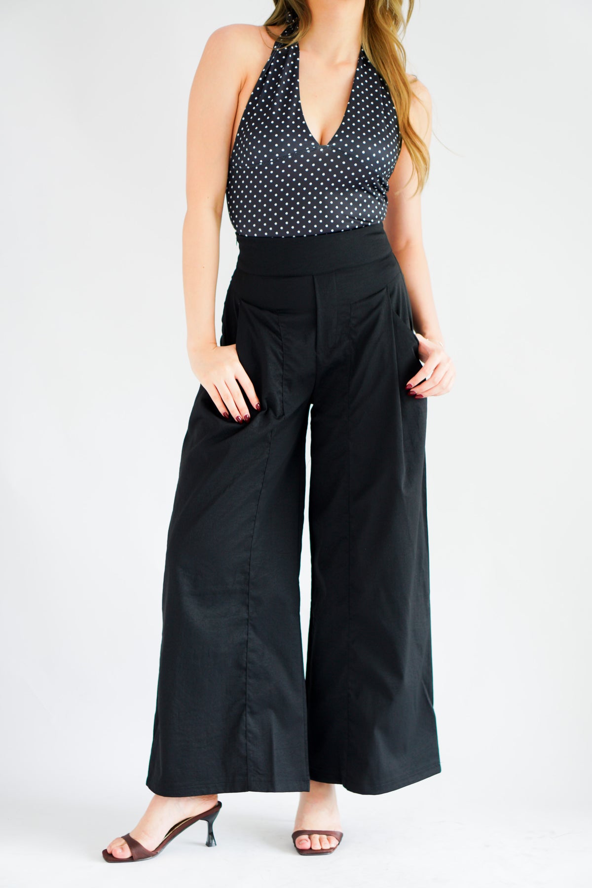 Koven Wide Legged Pants in Black