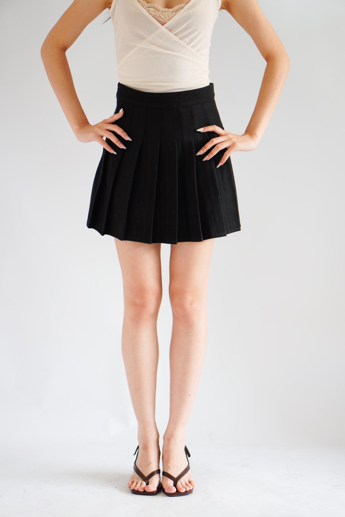 Ariane Pleated Mini Skirt in Black