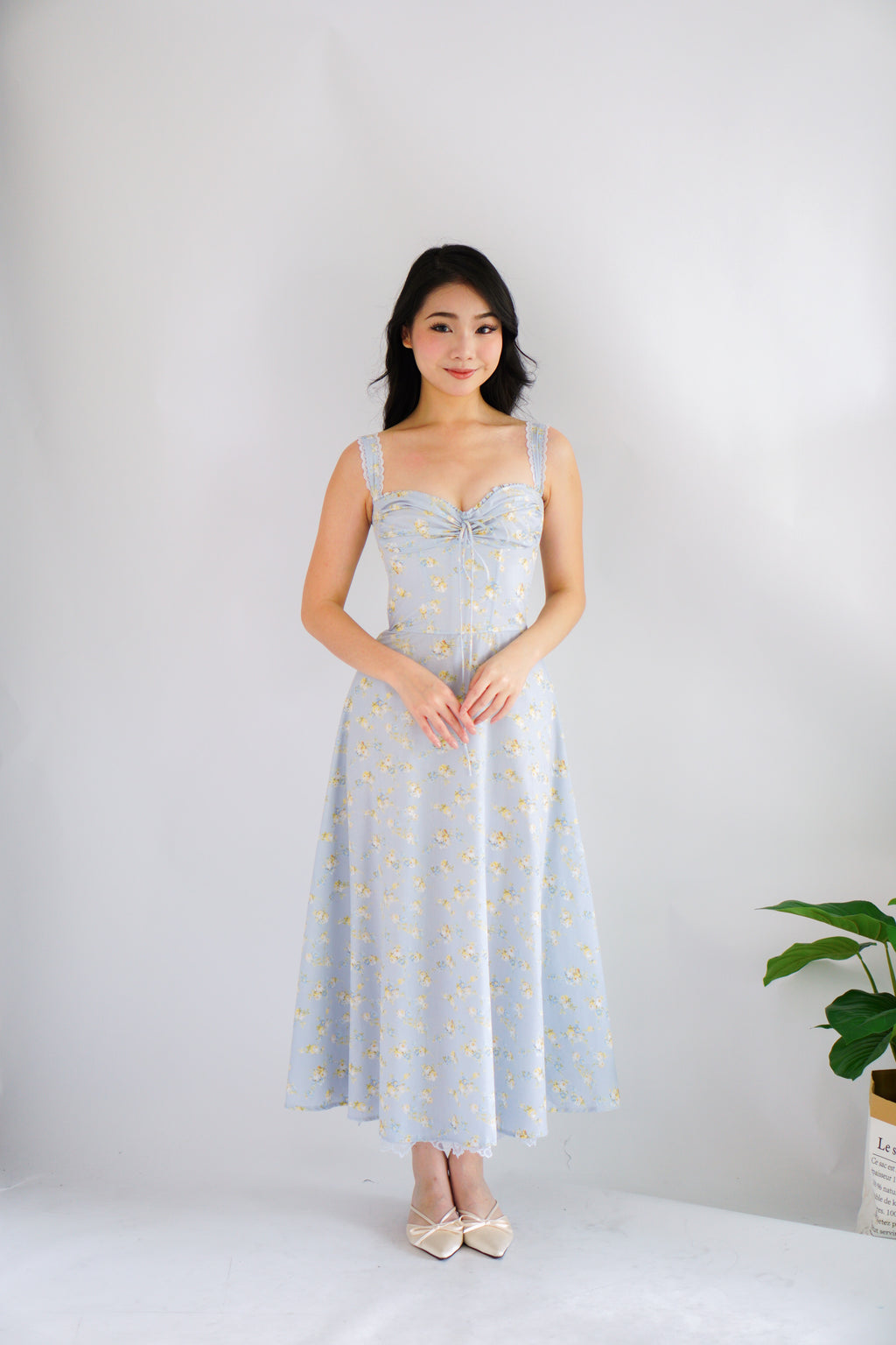 Amelie Floral Lace Maxi A-Line Dress in Blue
