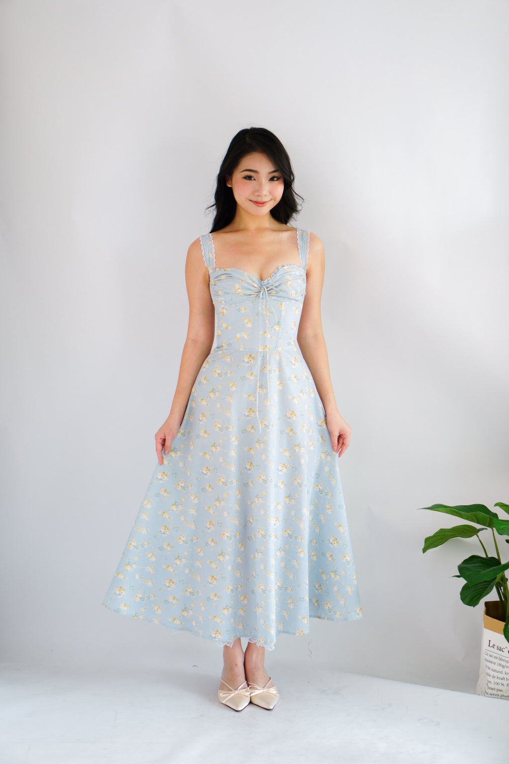 Amelie Floral Lace Maxi A-Line Dress in Blue