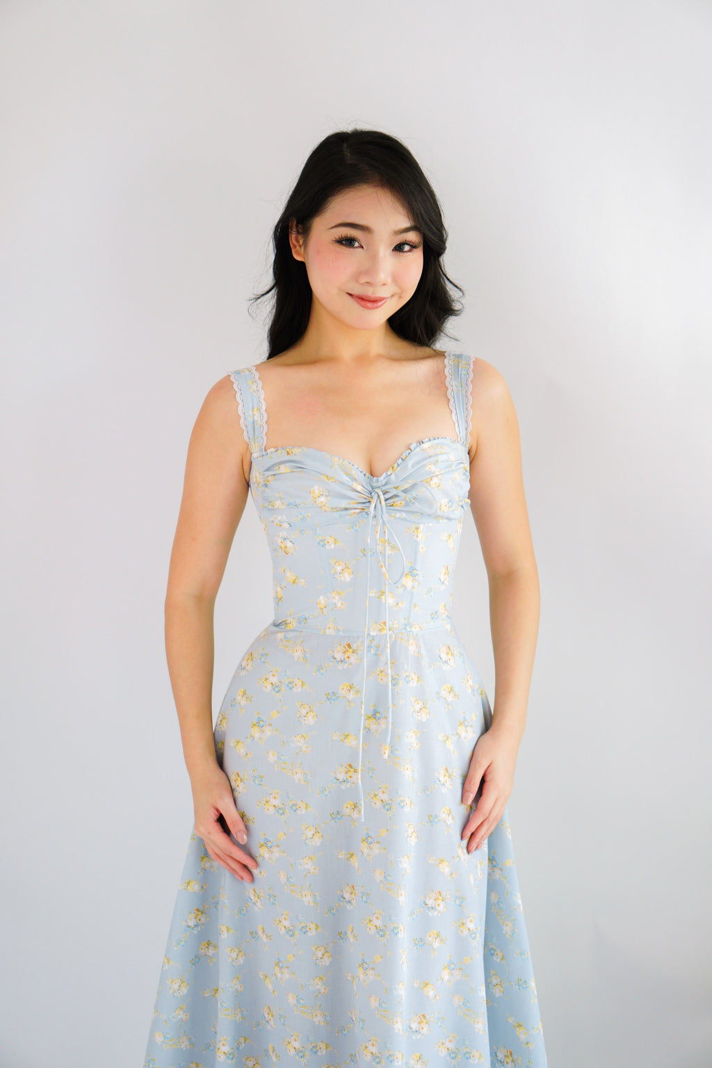 Amelie Floral Lace Maxi A-Line Dress in Blue