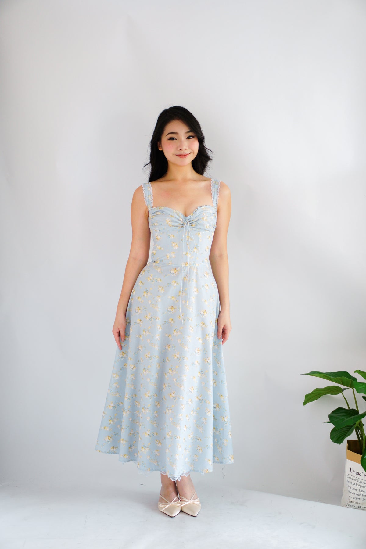 Amelie Floral Lace Maxi A-Line Dress in Blue