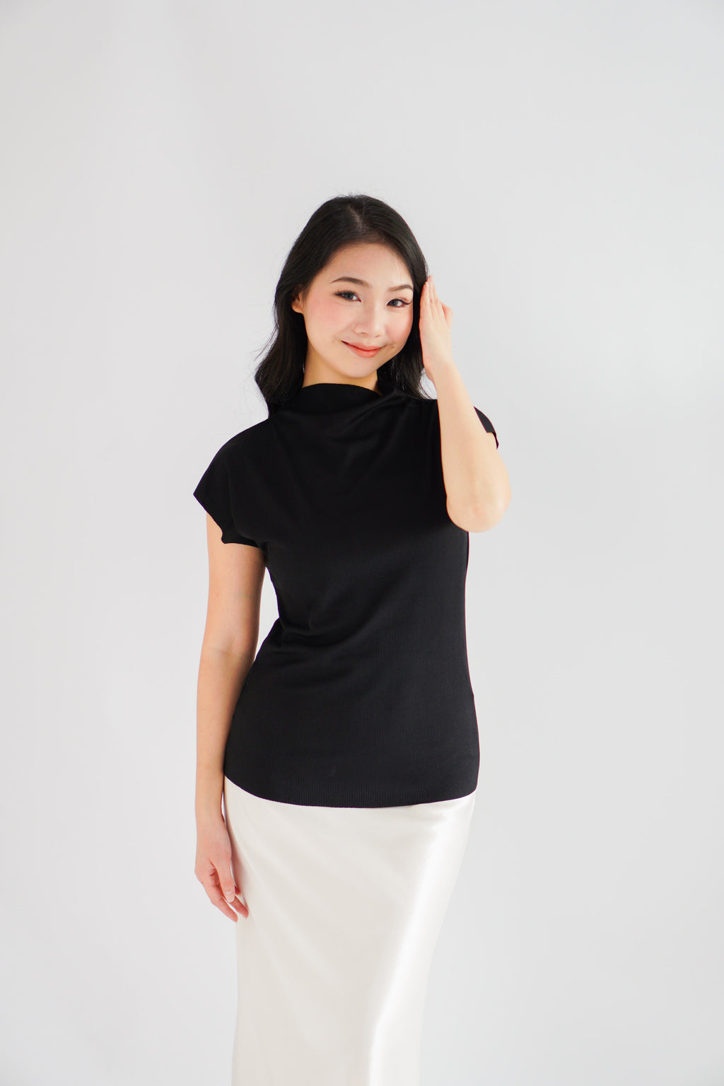 Finny High Neck Top in Black