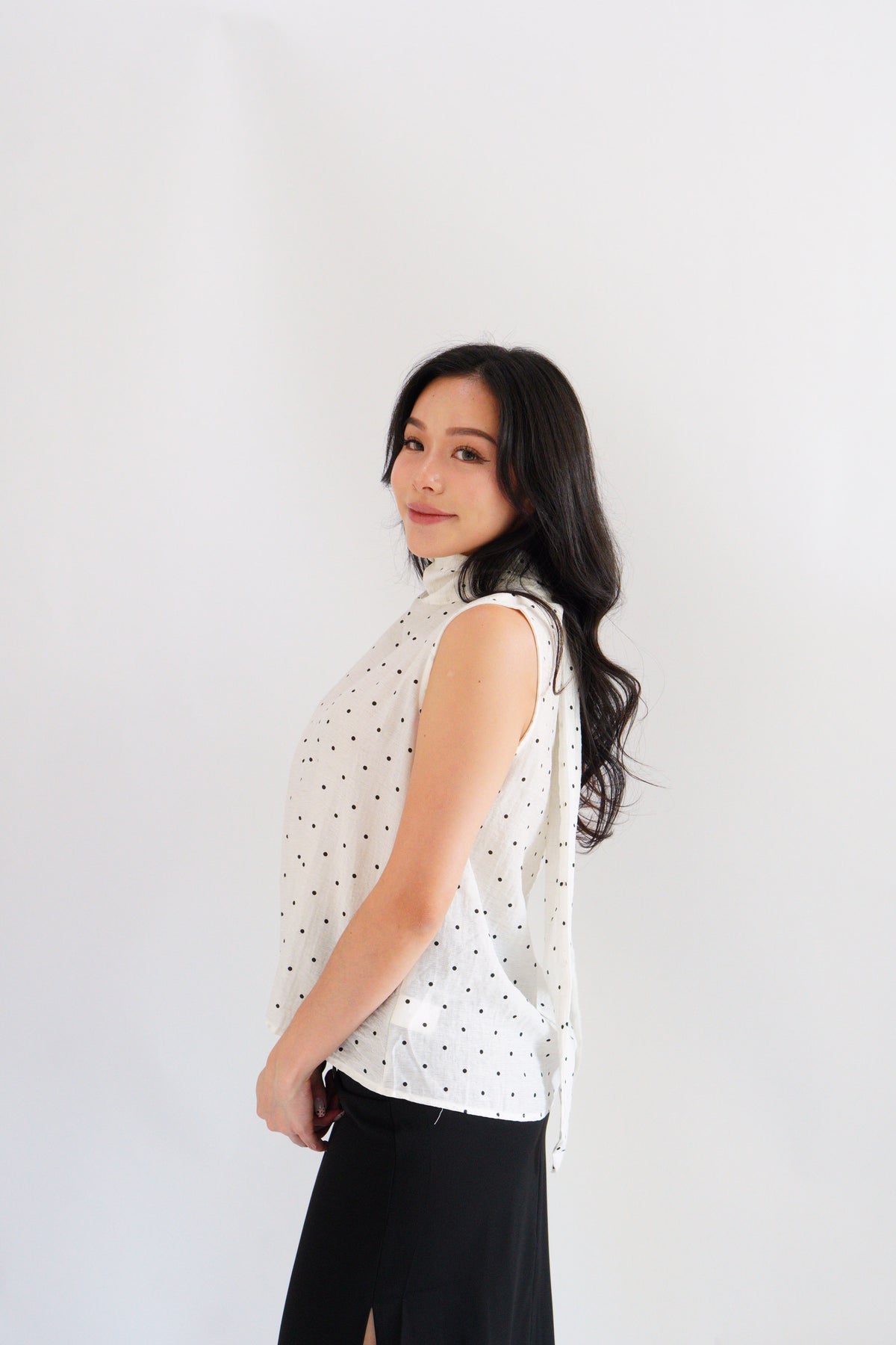 (BACKORDER) Milimay Choker Tie Neck Polkadot Top in White