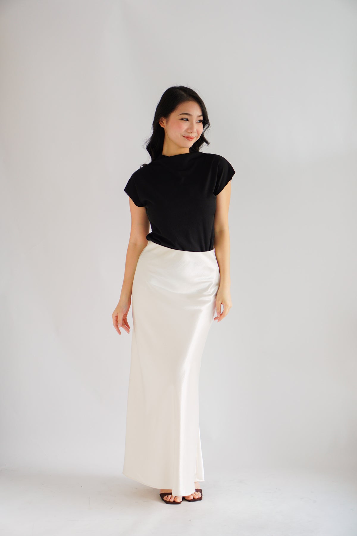 Finny High Neck Top in Black