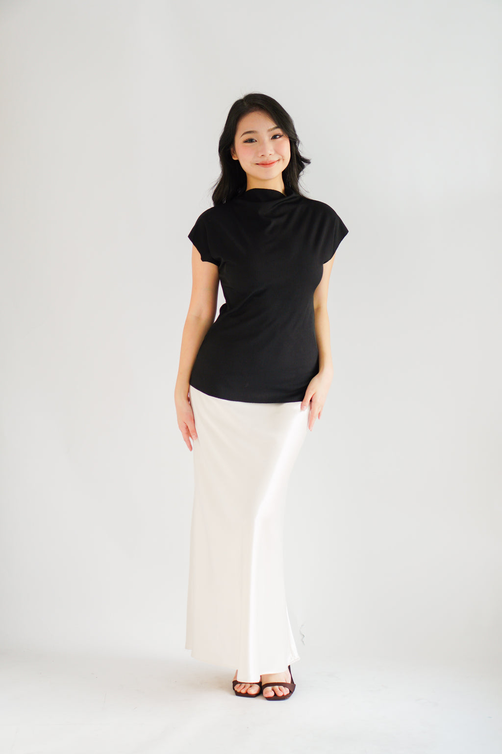 Finny High Neck Top in Black