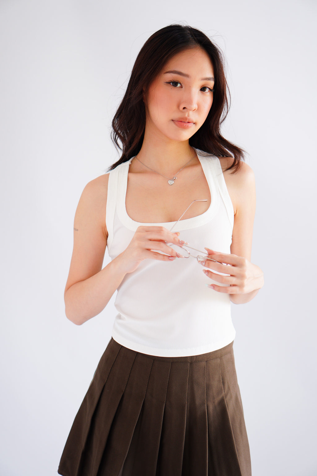 Rach Basic Halter Neck Tank Top in White