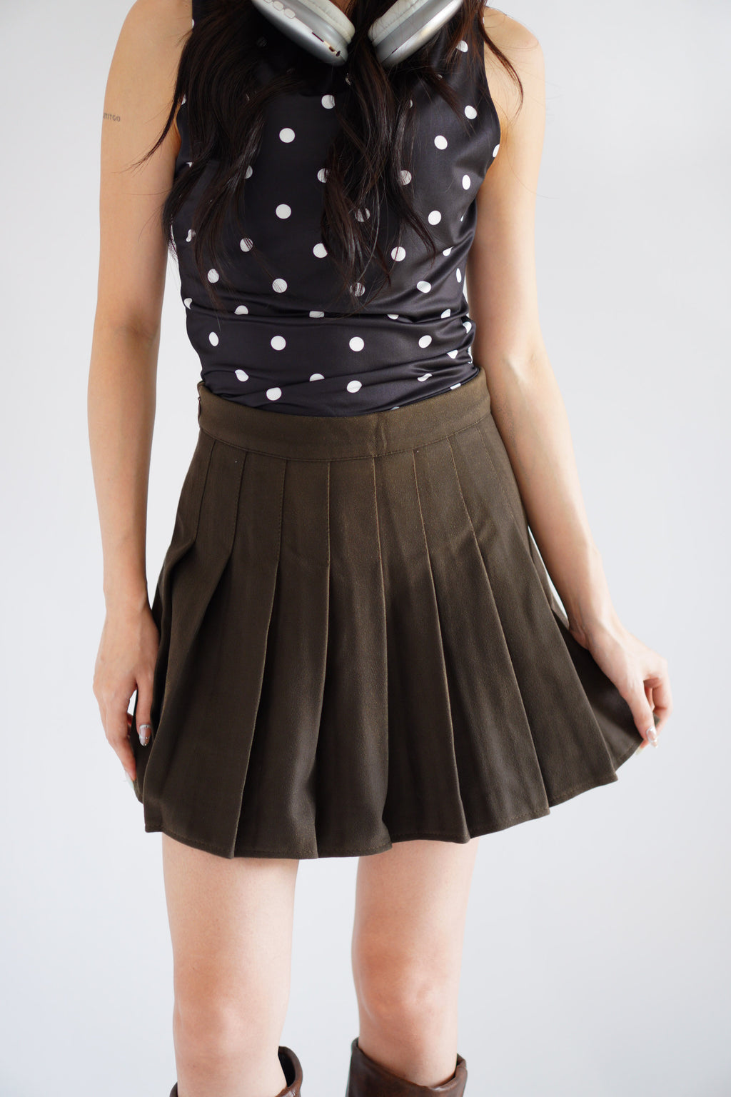 Ariane Pleated Mini Skirt in Brown