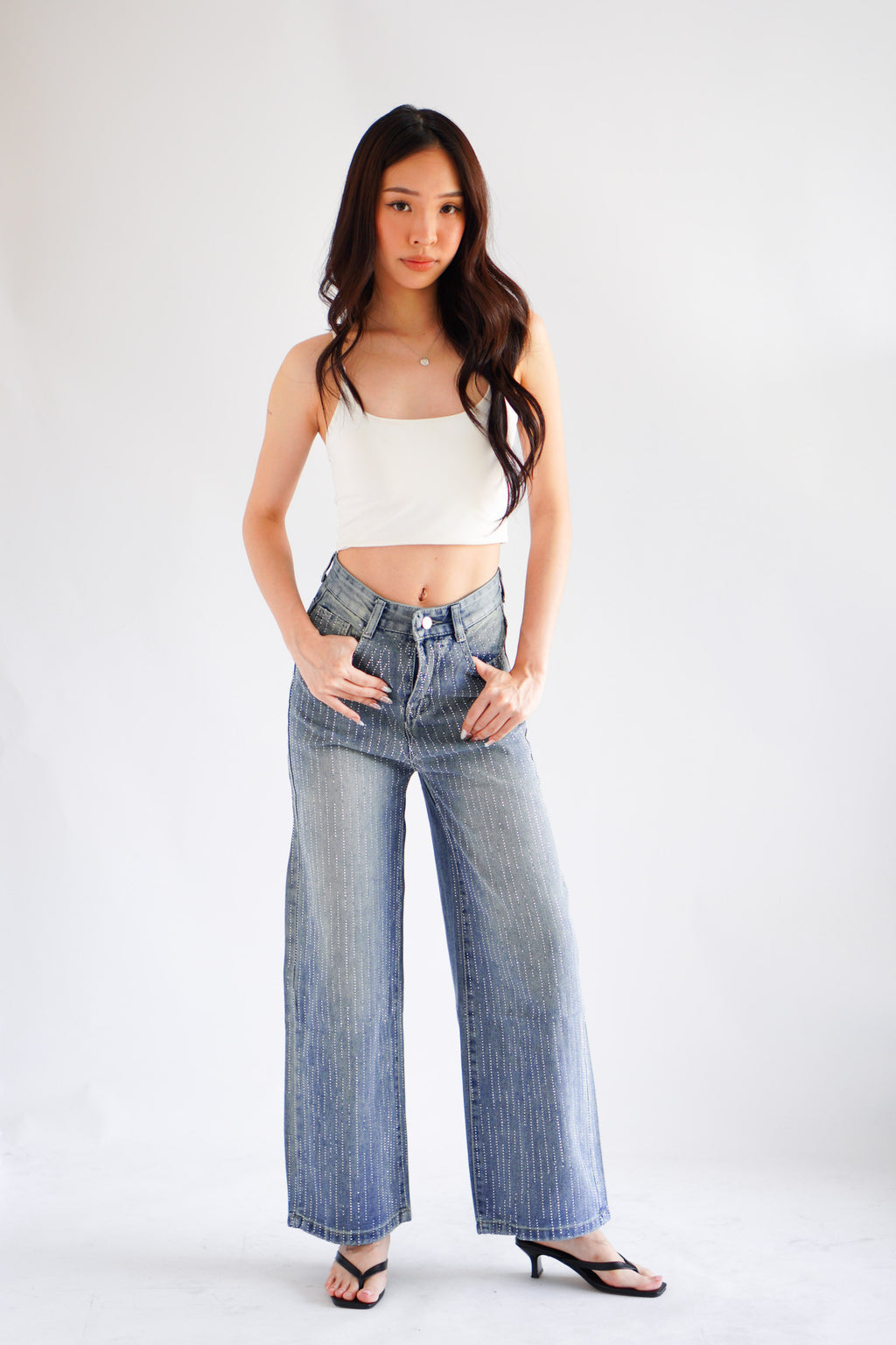 Lumi Wide Legged Embellished Jeans in Dark Blue