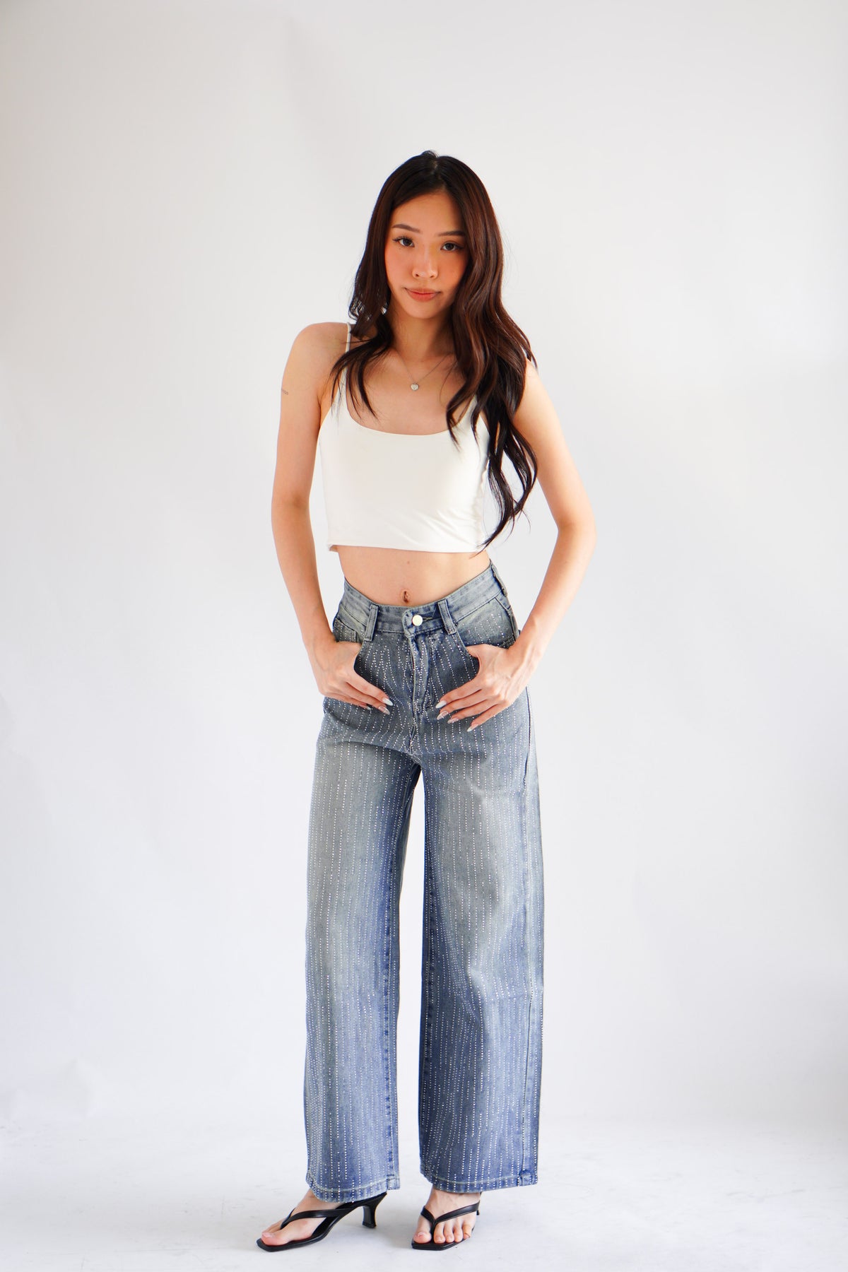 Lumi Wide Legged Embellished Jeans in Dark Blue