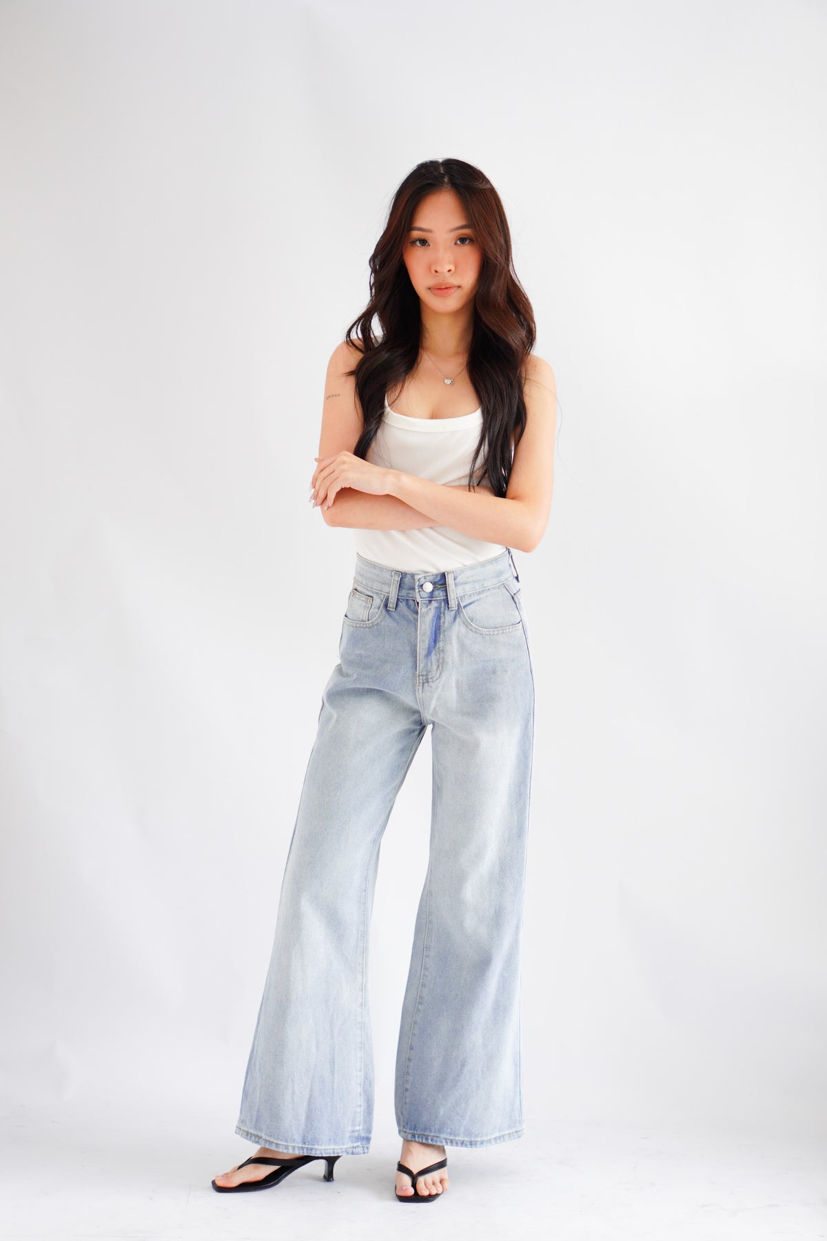 Kai Wide Legged High Waisted Jeans in Light Blue